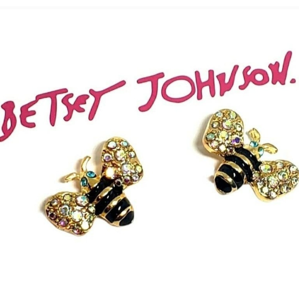 BUZZ & BLOOM Bumble Bee Gold Tone Crystal Stones Stud Earrings